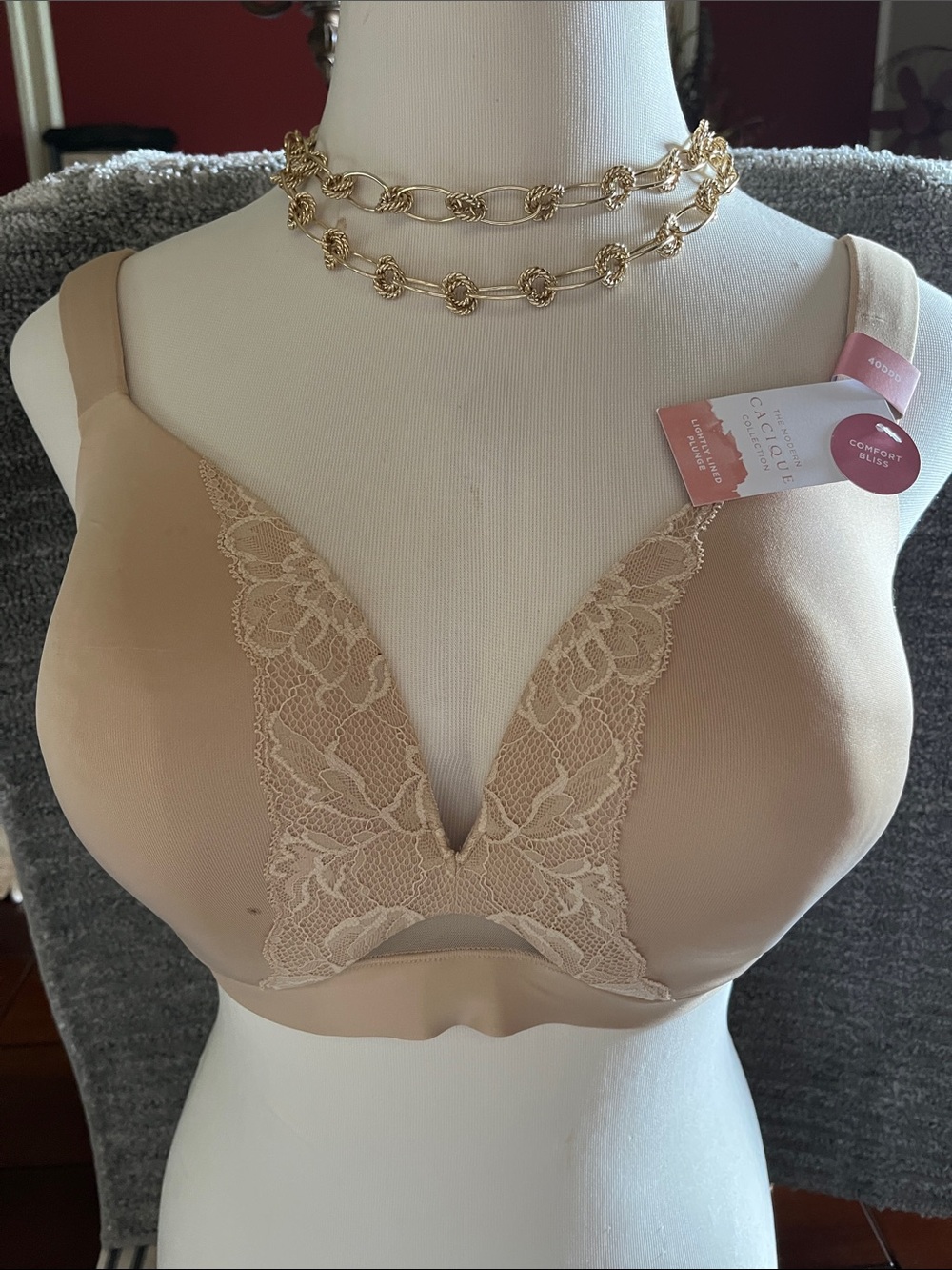 Lace Plunge T-Shirt Bra - Nude Comfort Bliss